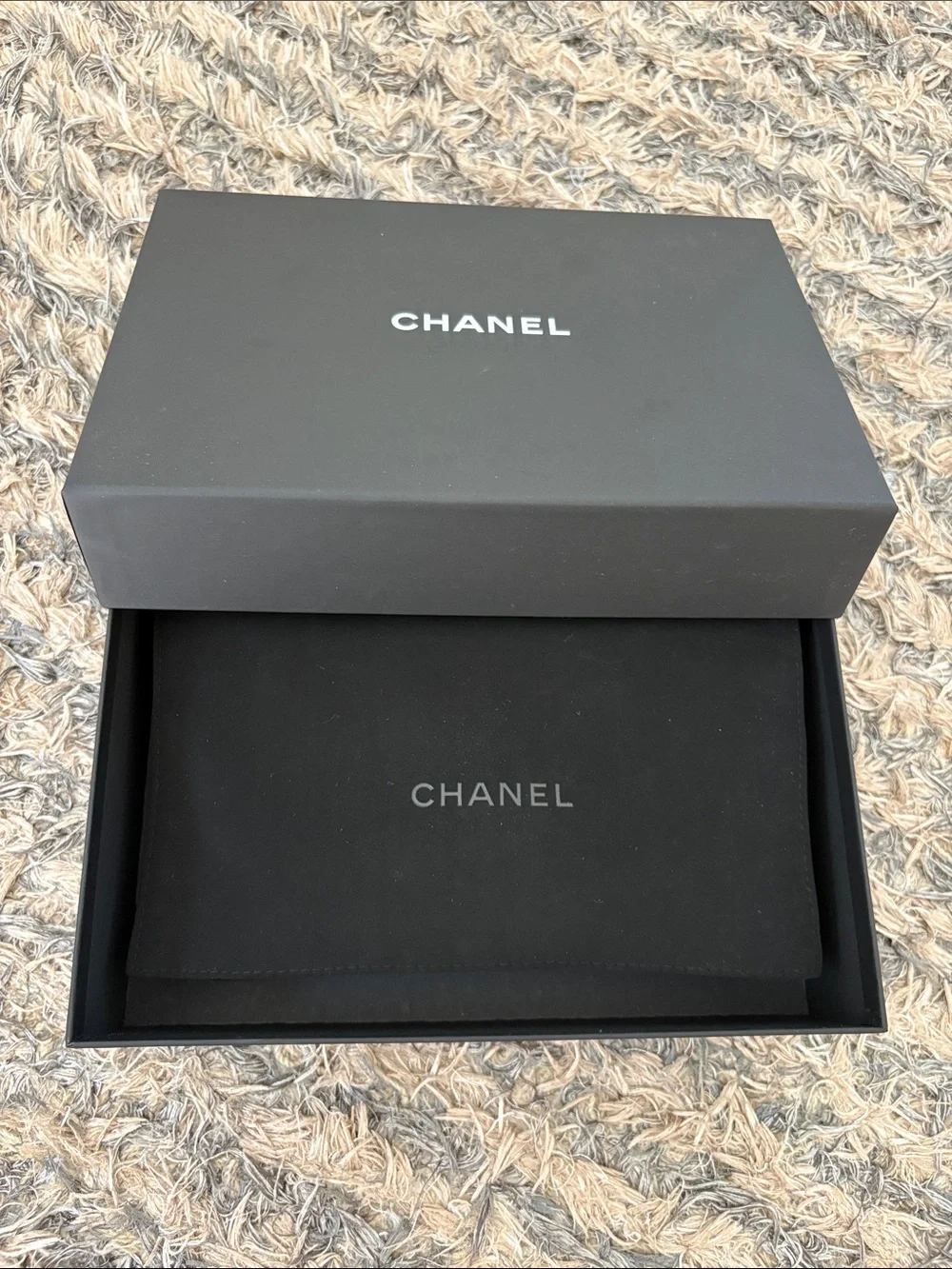 CHANEL 22B White Quilted Lambskin Clutch with Chain Ruthenium Top Bar WOC